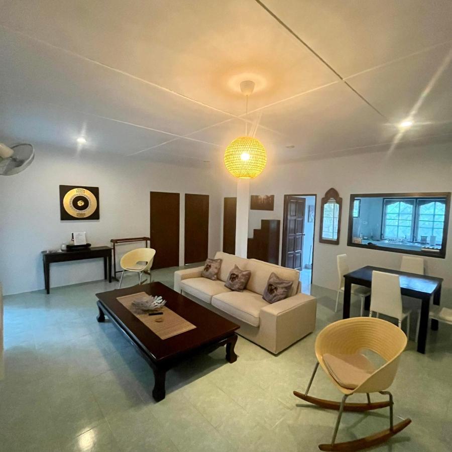 코타오 Baan Sawainam B&B 외부 사진